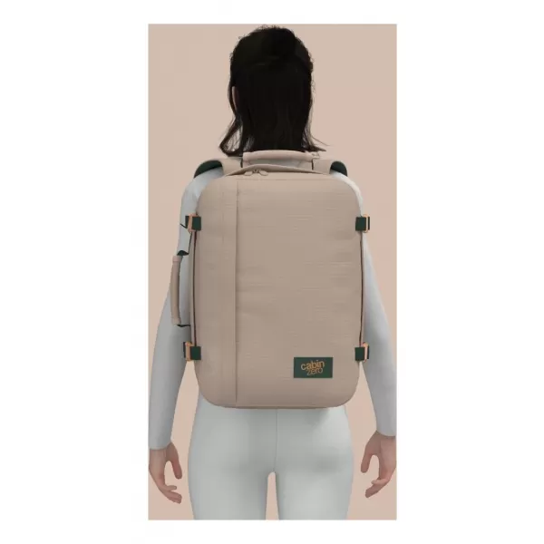  Hátizsák CABINZERO CLASSIC 36L HAGYMÁS HOMOK 