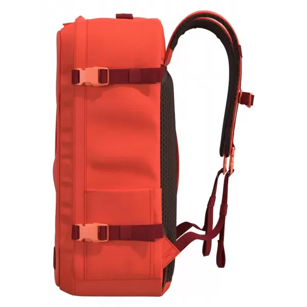  Hátizsák CABINZERO CLASSIC PLUS 42L PARADICSOMFESZTIVÁL 