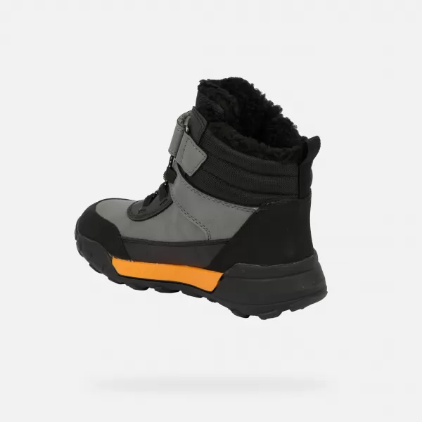  Fiú téli csizma GEOX TREKKYUP B ABX J46MBE0MEMSC0036 FEKETE 
