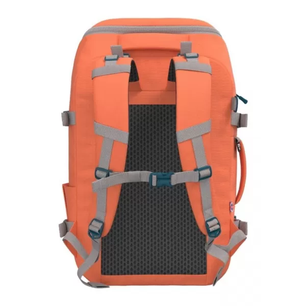  Hátizsák CABINZERO ADV 32L MAROKKÓI HOMOK 