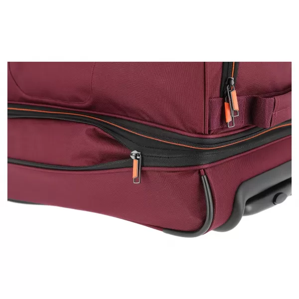  Táska TRAVELITE BASICS WHEELED DUFFLE S BURGUNDIA 