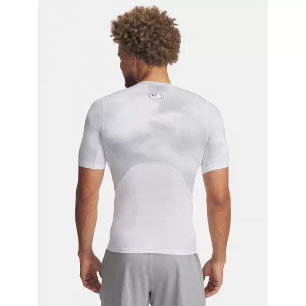  Férfi póló UNDER ARMOUR UA HG ARMOUR PRINTED SS 1383321-101 FEHÉR 