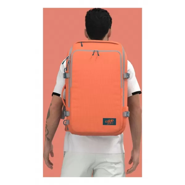  Hátizsák CABINZERO ADV PRO 42L MAROKKÓI HOMOK 