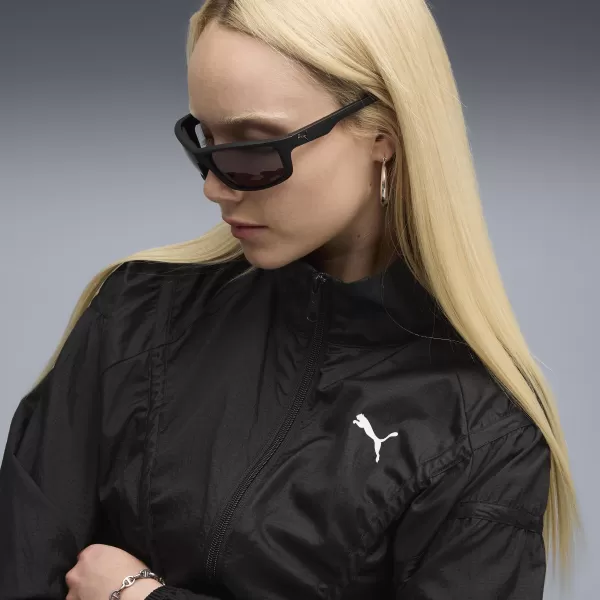  Női kabát PUMA DARE TO OVERSIZED WOVEN JACKET 63214801 PUMA FEKETE 