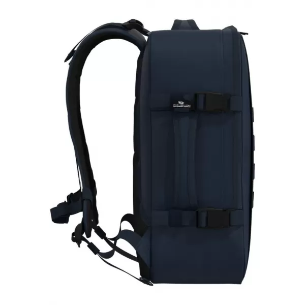  Hátizsák CABINZERO MILITARY 28L SZOKÁSOK 