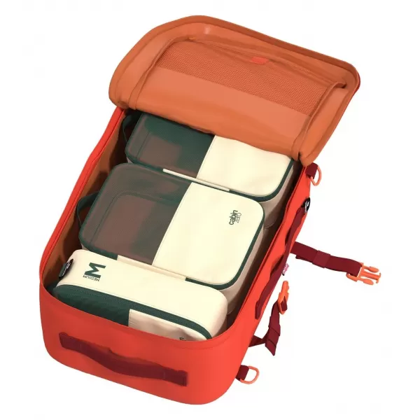  Hátizsák CABINZERO CLASSIC PRO 32L PARADICSOMFESZTIVÁL 
