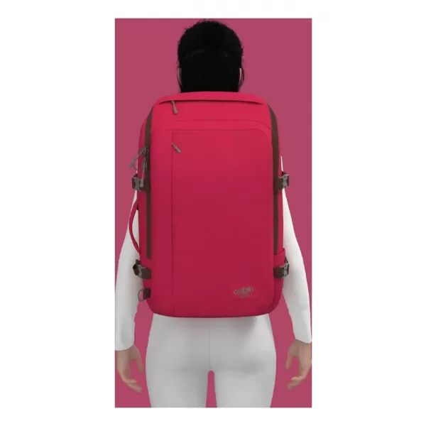  Hátizsák CABINZERO ADV 42L MIAMI MAGENTA 