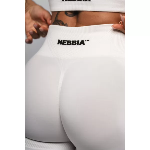  Varrás nélküli, maximum push-up leggings formázása FLOW SEAMLESS 497 CREAM Nebbia 
