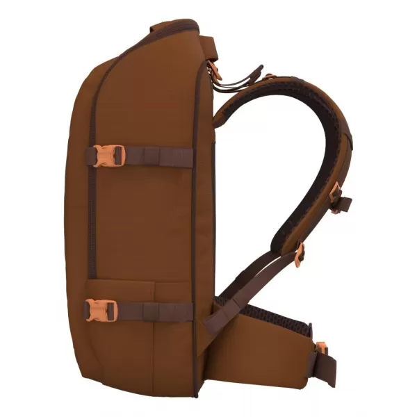  Hátizsák CABINZERO ADV 42L SAIGON KÁVÉ 