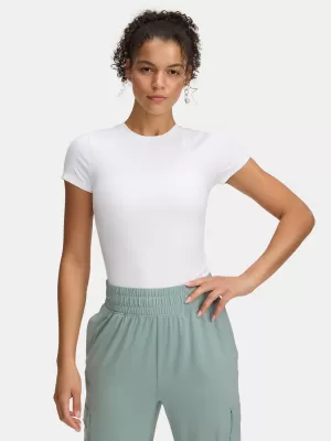Női póló UNDER ARMOUR MERIDIAN CORE SS 6000341-100 FEHÉR