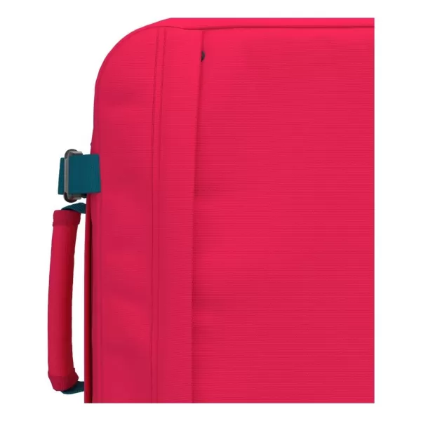 Hátizsák CABINZERO CLASSIC 28L MIAMI MAGENTA 