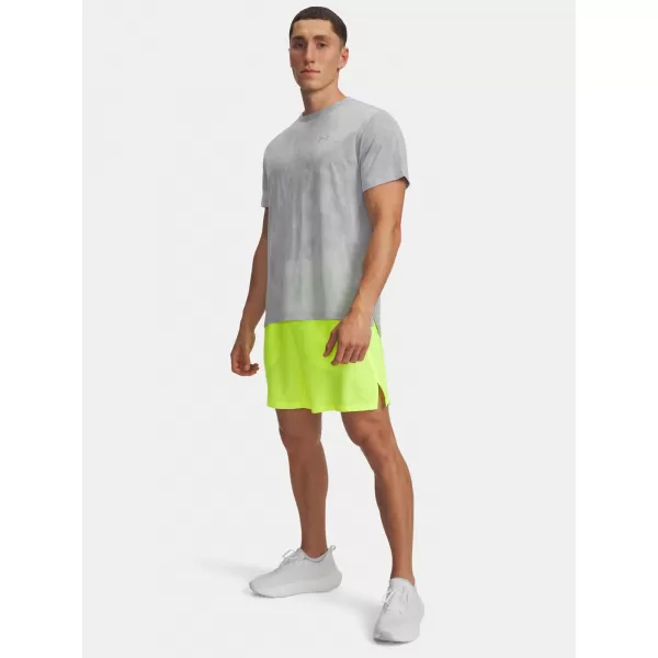  Férfi rövidnadrág UNDER ARMOUR UA LAUNCH 7 SHORTS BOROSTYÁN 