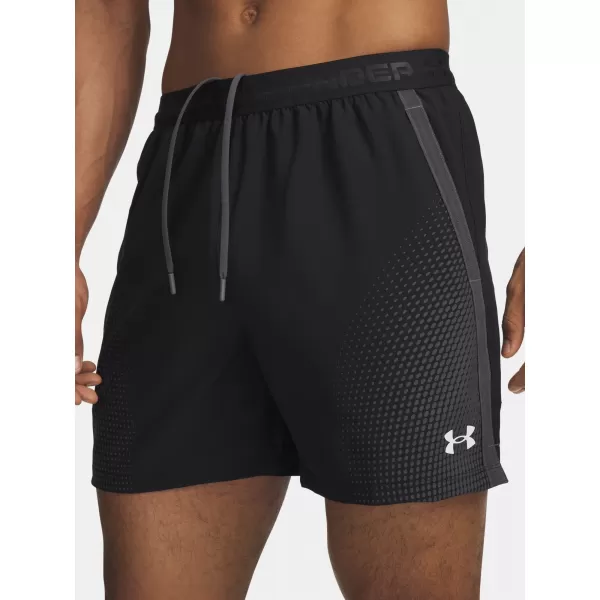  Férfi rövidnadrág UNDER ARMOUR VANISH GRAPHIC SHORT 6007632-001 FEKETE 