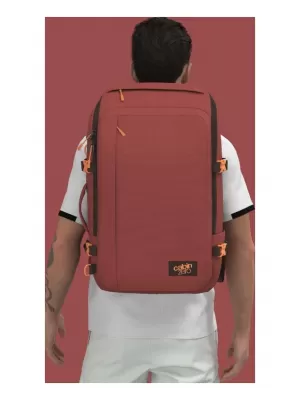 Hátizsák CABINZERO ADV 42L VÖRÖS SANGRIA