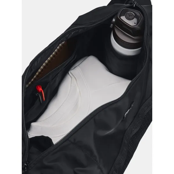  Női táska UNDER ARMOUR STUDIO SLOUCHY DUFFLE FEKETE 