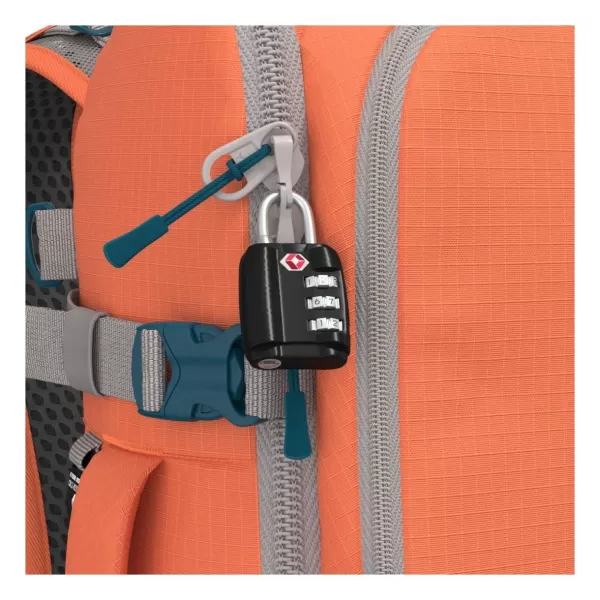  Hátizsák CABINZERO ADV PRO 32L MAROKKÓI HOMOK 