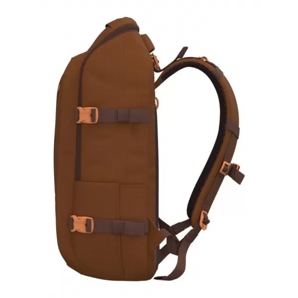  Hátizsák CABINZERO ADV 32L SAIGON KÁVÉ 
