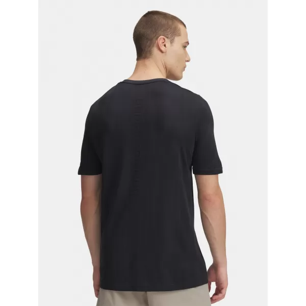  Férfi póló UNDER ARMOUR VANISH SEAMLESS NOVELTY SS 1388129-001 FEKETE 