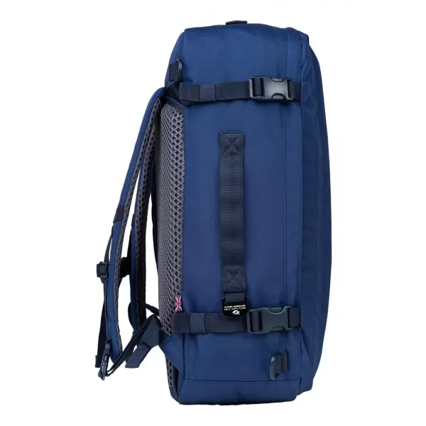  Hátizsák CABINZERO CLASSIC PLUS 42L SZOKÁSOK 