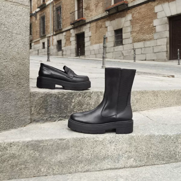  Női bokacsizma GEOX SPHERICA EC7 FEKETE 