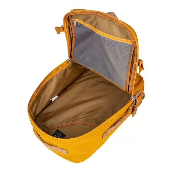  Hátizsák CABINZERO CLASSIC PLUS 32L NARANCSOS HIDEG 