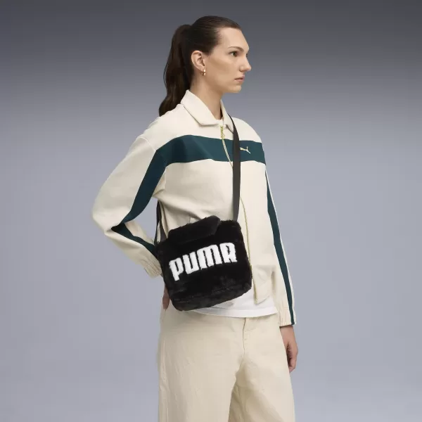  Női táska PUMA UP FAUX FUR MINI SHOPPER BAG 09171301 PUMA FEKETE 
