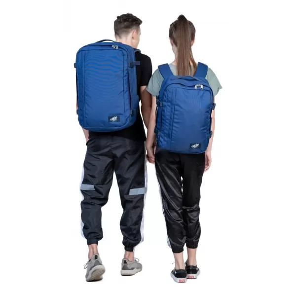  Hátizsák CABINZERO CLASSIC PLUS 42L SZOKÁSOK 