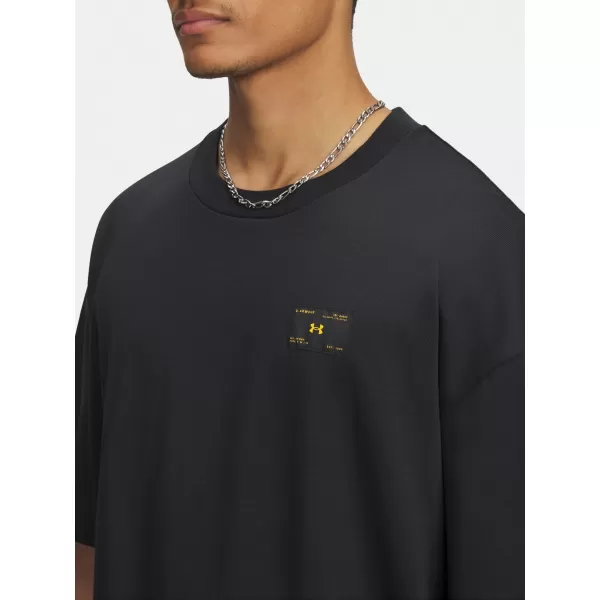  Férfi póló UNDER ARMOUR UA HWT WOVEN LABEL SS 6005668-001 FEKETE 