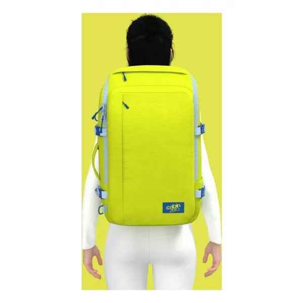  Hátizsák CABINZERO ADV 42L MOJITO LIME 