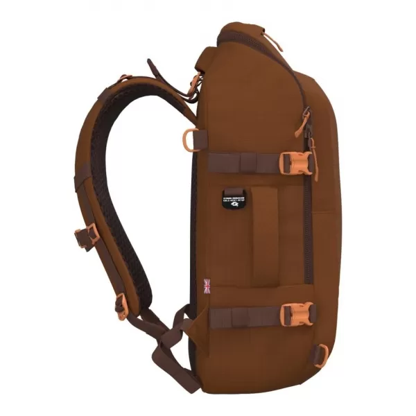  Hátizsák CABINZERO ADV 32L SAIGON KÁVÉ 
