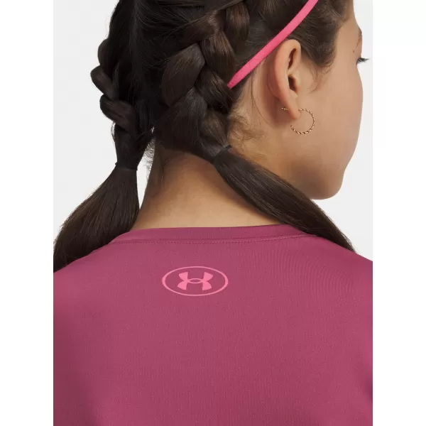  Lányos póló UNDER ARMOUR TECH VARSITY GRAPHIC SS 6007917-659 PIROS 