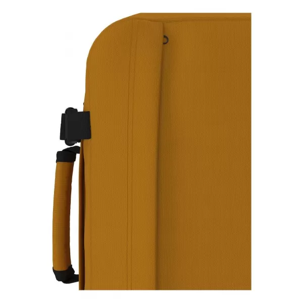  Hátizsák CABINZERO CLASSIC TECH 28L NARANCSOS HIDEG 