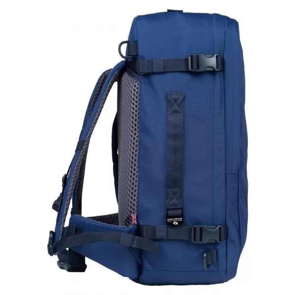  Hátizsák CABINZERO CLASSIC PRO 42L SZOKÁSOK 