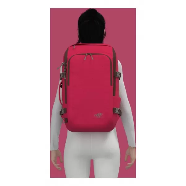  Hátizsák CABINZERO ADV PRO 32L MIAMI MAGENTA 