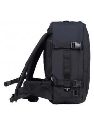 Hátizsák CABINZERO CLASSIC PRO 32L TELJESEN FEKETE