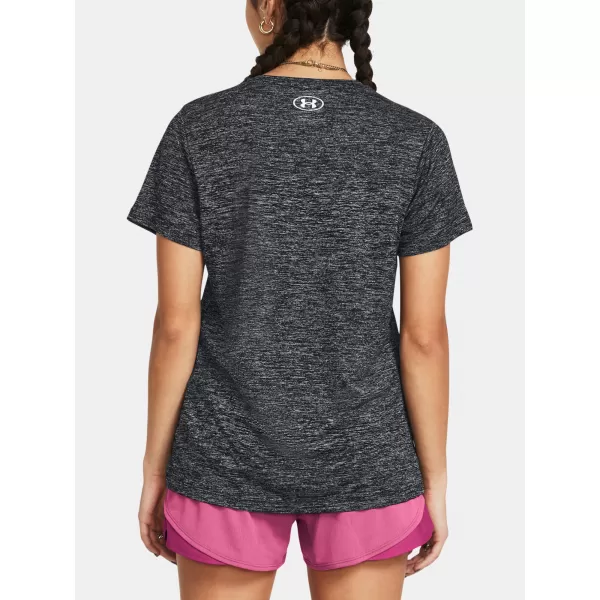  Női póló UNDER ARMOUR TECH SSC- TWIST 1384230-001 FEKETE 