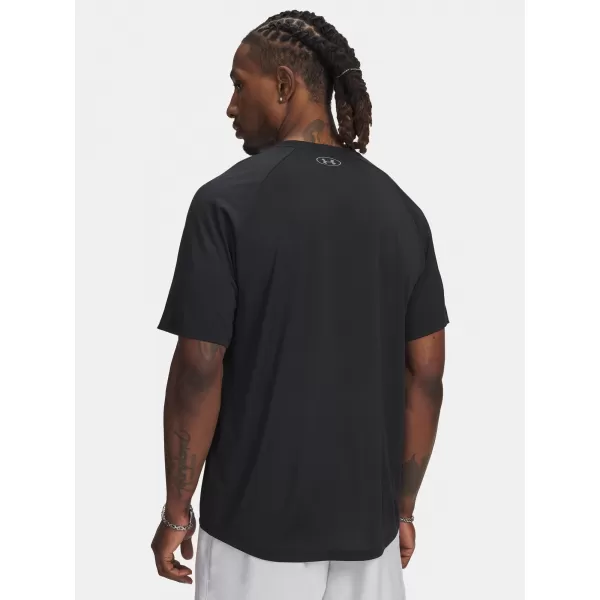  Férfi póló UNDER ARMOUR UA TECH REFLECTIVE SS 6005116-001 FEKETE 