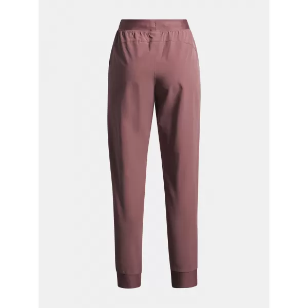  Lányok melegítőnadrágja UNDER ARMOUR UA RIVAL WOVEN JOGGER 1384207-651 BARNA 