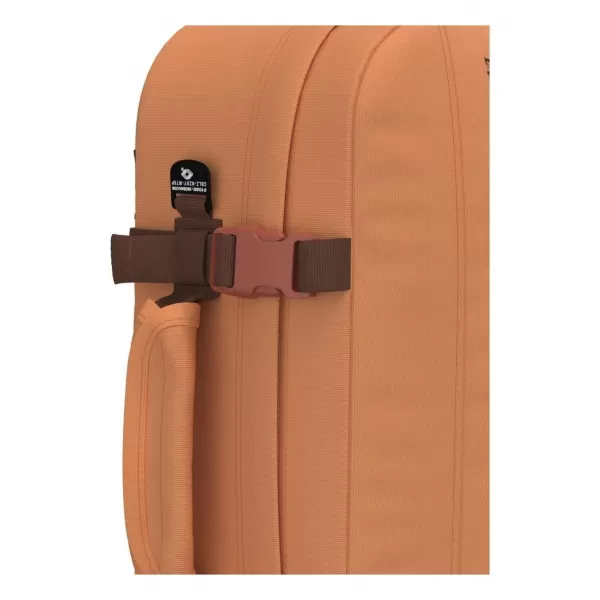  Hátizsák CABINZERO CLASSIC 44L GOBI HOMOK 