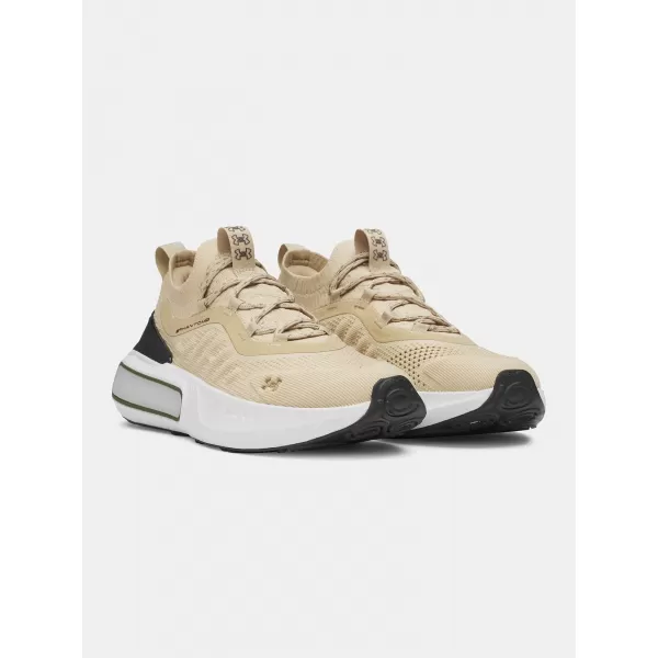  Férfi cipők UNDER ARMOUR UA PHANTOM 4 3027593-234 BARNA 