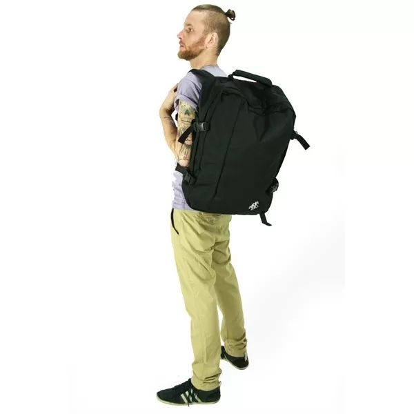  Hátizsák CABINZERO CLASSIC 44L TELJESEN FEKETE 