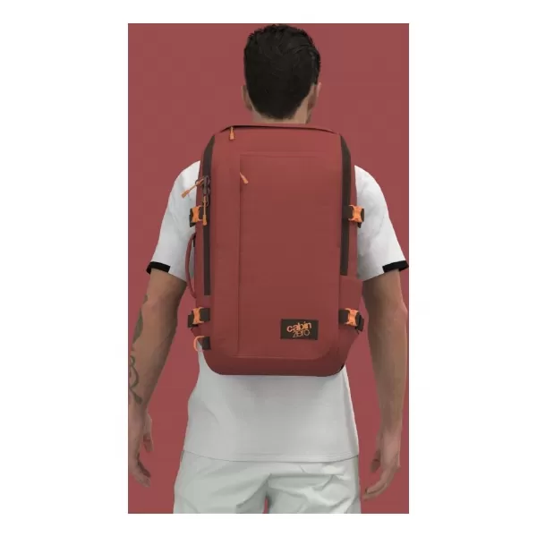 Hátizsák CABINZERO ADV 32L VÖRÖS SANGRIA 