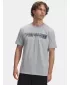 Férfi póló UNDER ARMOUR UA CAMO CHEST STRIPE SS 1376830-011 SZÜRKE