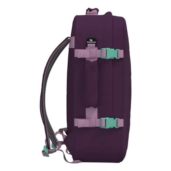  Hátizsák CABINZERO CLASSIC 44L ÉJFÉLI LILA 
