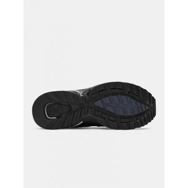  Csizma UNDER ARMOUR UA APPARITION TECH 6005280-001 FEKETE 