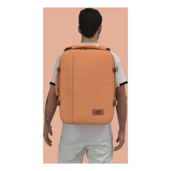  Hátizsák CABINZERO CLASSIC 44L GOBI HOMOK 