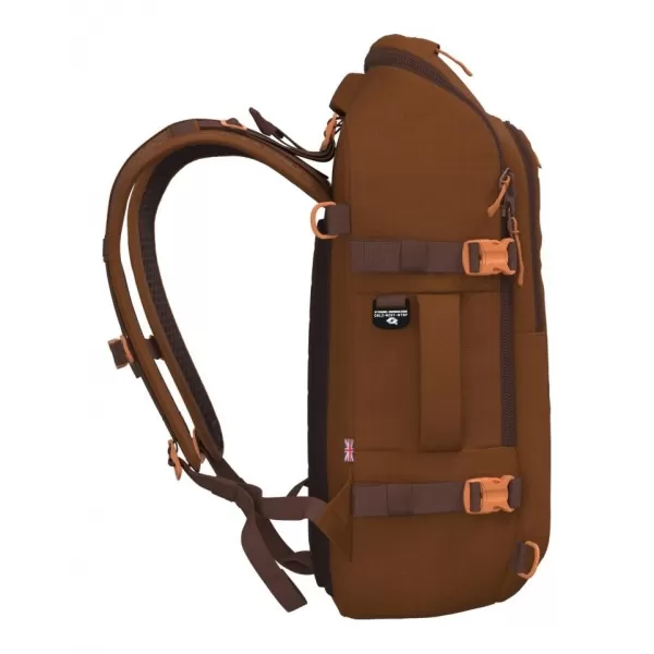  Hátizsák CABINZERO ADV PRO 32L SAIGON KÁVÉ 