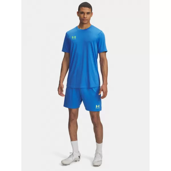  Férfi rövidnadrág UNDER ARMOUR UA M CHALLENGER TRAIN SHORT 1379507-402 KÉK 