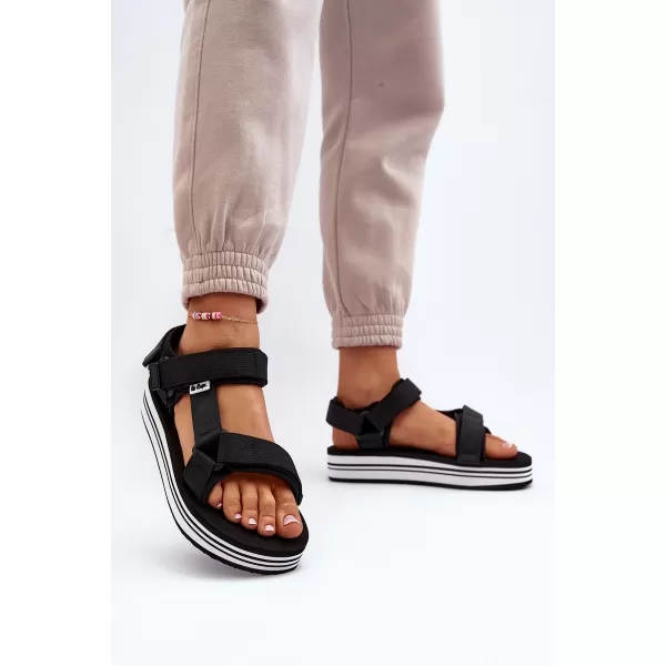  Női szandál LEE COOPER LCW-24-05-2753L FEKETE/FEHÉR 