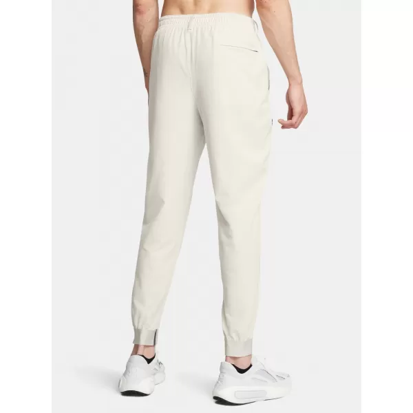  Férfi melegítőnadrág UNDER ARMOUR UNSTOPPABLE JOGGERS 1388823-110 FEHÉR 